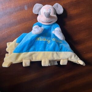 DISNEY PARKS Mickey Mouse Lovey
